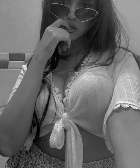 _mi mi ta_ belle star du porno archive