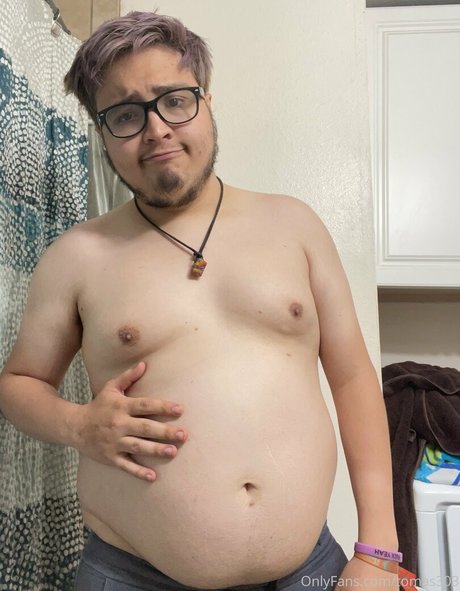 tomas303 actrice érotique des photos