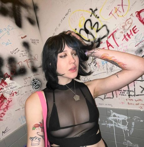 jolie ébène onlyfans belle hd img