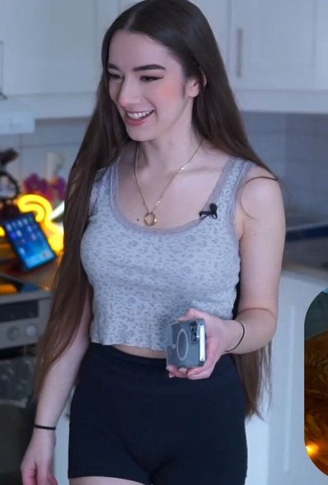 lingerie blanche onlyfans beau haut img