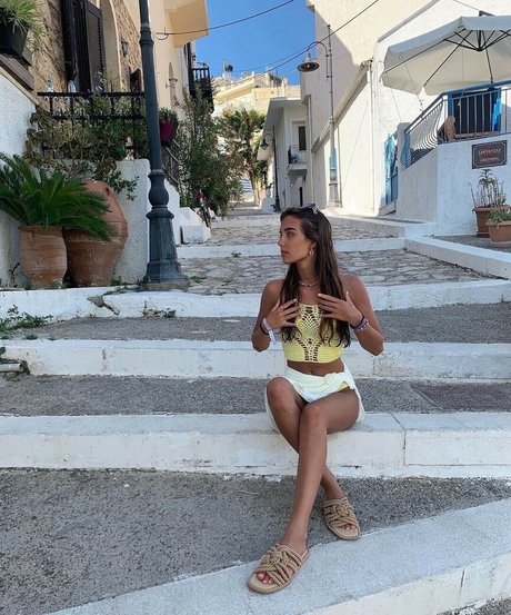 asiatique gratuit onlyfans top sympa photo