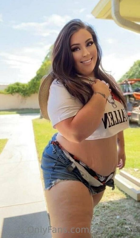 milf amateur onlyfans nu sexy img