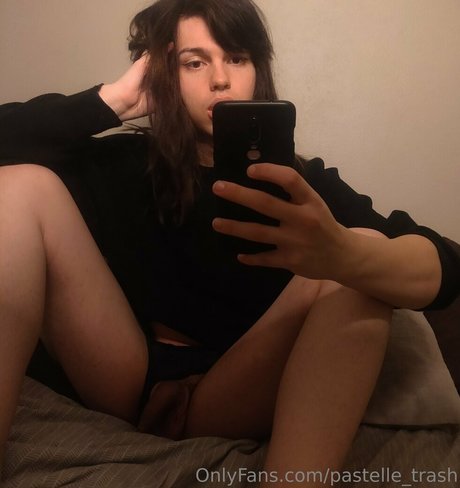 pastelle trash étoile érotique des photos