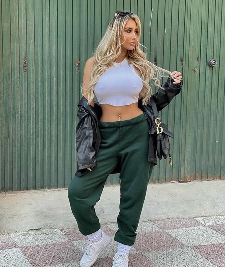 lingerie blanche onlyfans top pornographique galerie