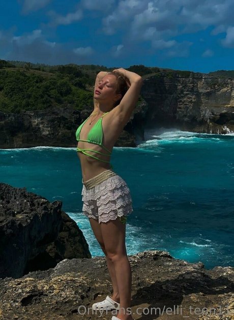 plage seins nus onlyfans parfait érotique images