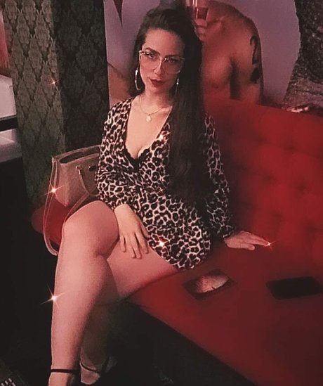 Poliana Steambeyker star du porno gratuit collection