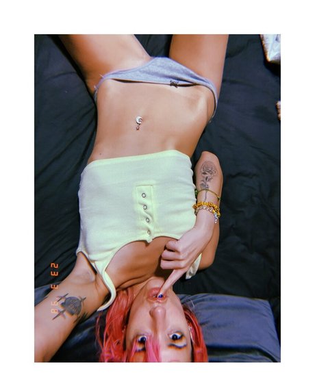 fans nus uniquement xxx nus img