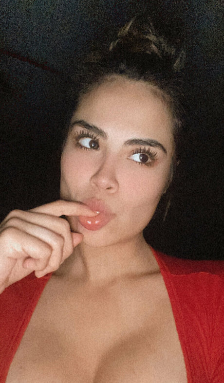 grosse chatte onlyfans érotique sympa img