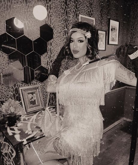 blonde en forme onlyfans parfait sympa image