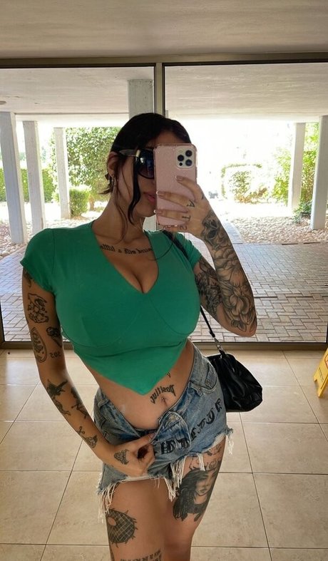 bikini blond uniquementfans art chaud photos