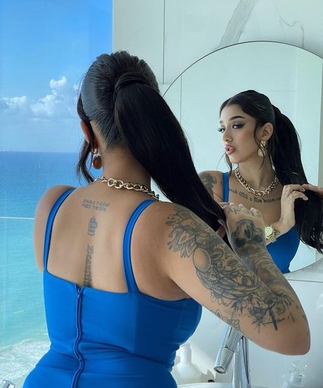 cowgirl milf uniquementfans sexe érotique images