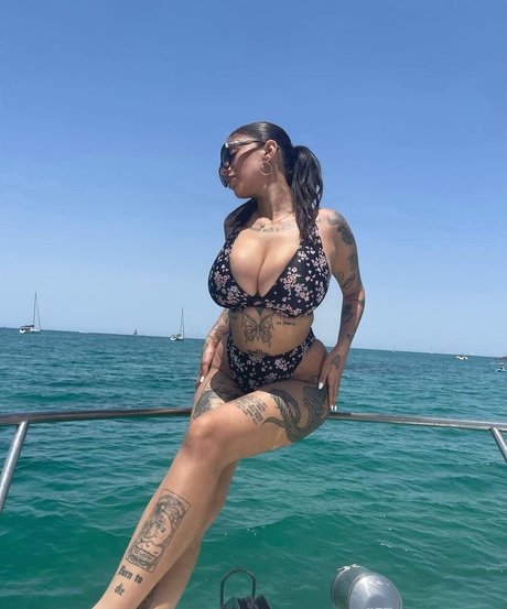 pantalons de yoga onlyfans nu exclusif image