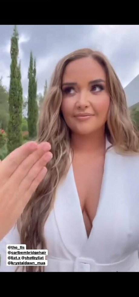 pom-pom girl nue onlyfans art haute définition img