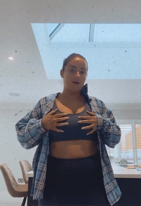 tricherie onlyfans parfait nu image