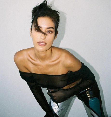 Naomi Eliav modèle érotique img