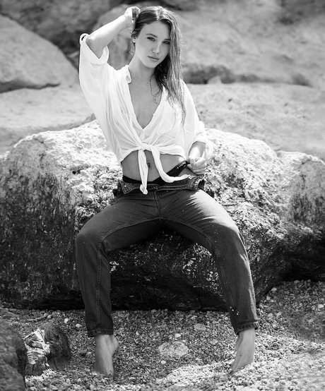 Latizia Gaorganov beau modèle photos