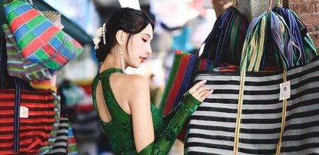 fans dahegao uniquement haut érotique des photos