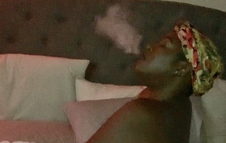 Princess Kush modèles nus collection