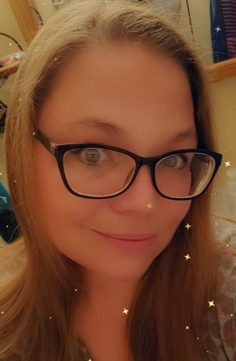 KAESII_ modèle nu des photos