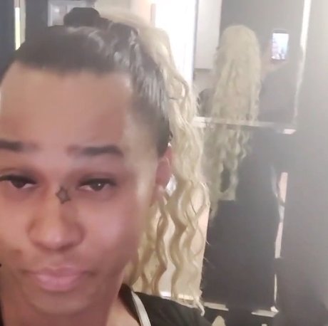 Cornel J étoile galeries