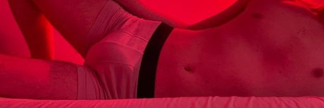 PrivateHard modèle magnifique images