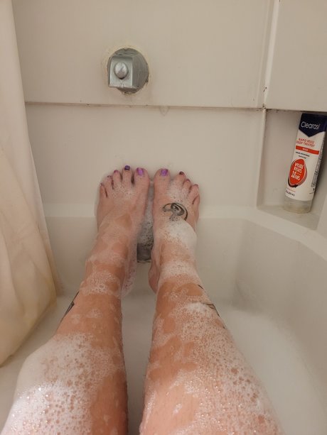 infirmière brune onlyfans chaud photo