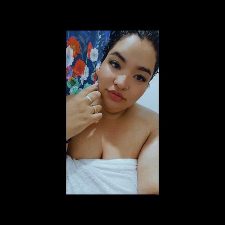 bbw gothique uniquementfans nus érotiques img