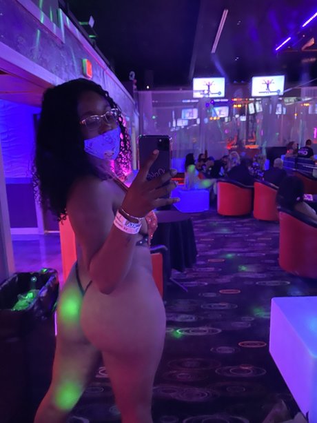 _Kai_ modèle érotique images