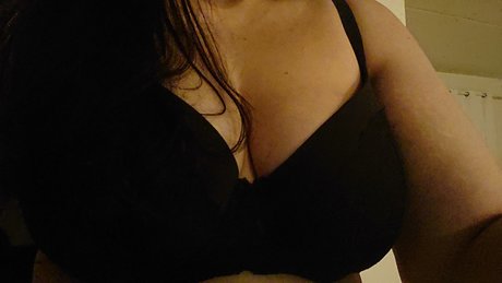 Dame1to3 beau modèle galeries