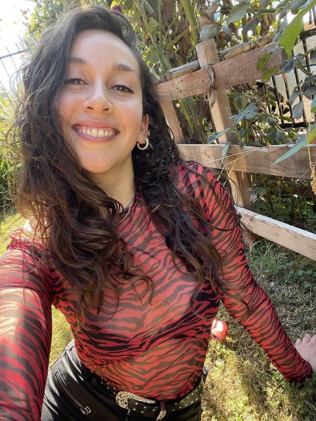 Daniela Cuevas C meilleur modèle des photos