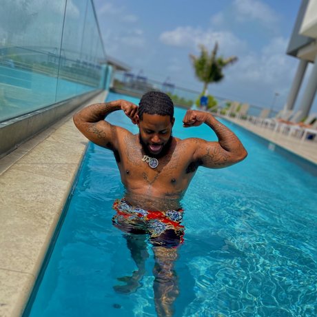 DJ_ star exclusive photo