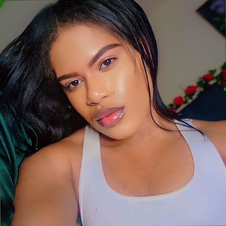 Tokyo Blaze modèle porno des photos