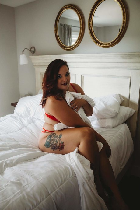 Brittney Ann Lassiter actrice de nus image