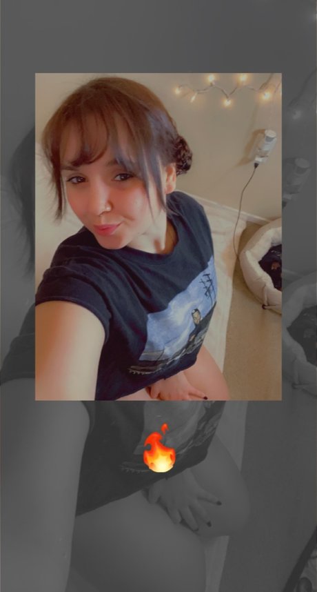 Queen Smokeyyy jolie étoile image