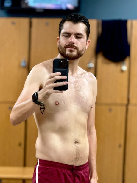 Cole Santiago actrice de grande qualité img