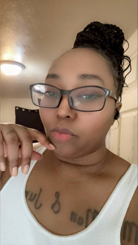 Leticia Torres étoile nue archive