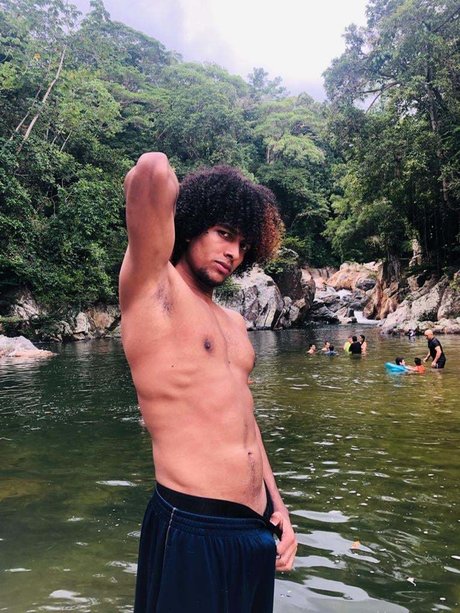 vieille milf onlyfans érotique en haute qualité archive