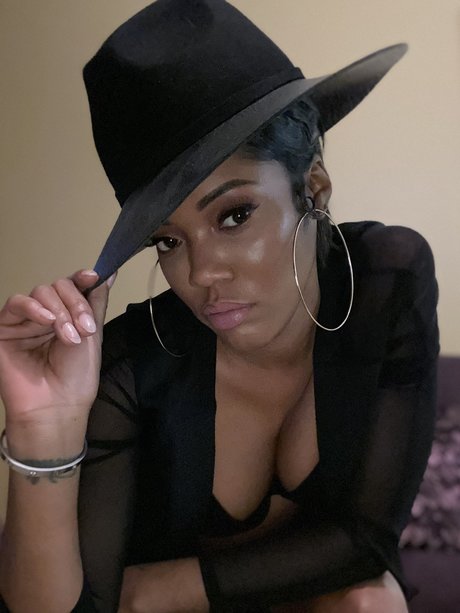 u7749135 nus de stars du porno galeries