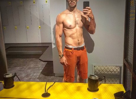 Mr Deviant meilleur modèle galerie