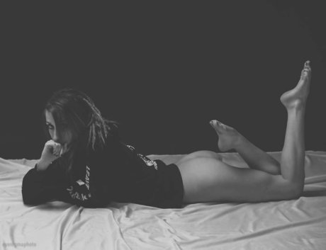 Dominoe modèle pornographique galerie