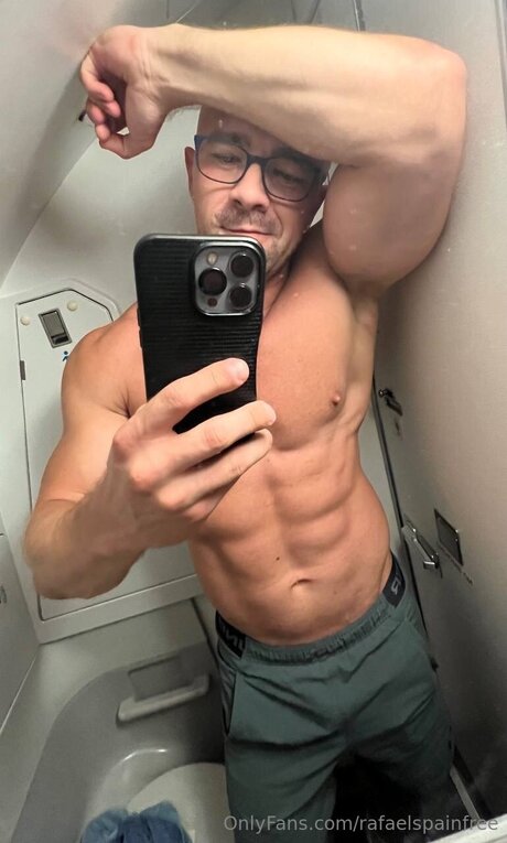 Rafaelxxl_ actrice xxx galeries