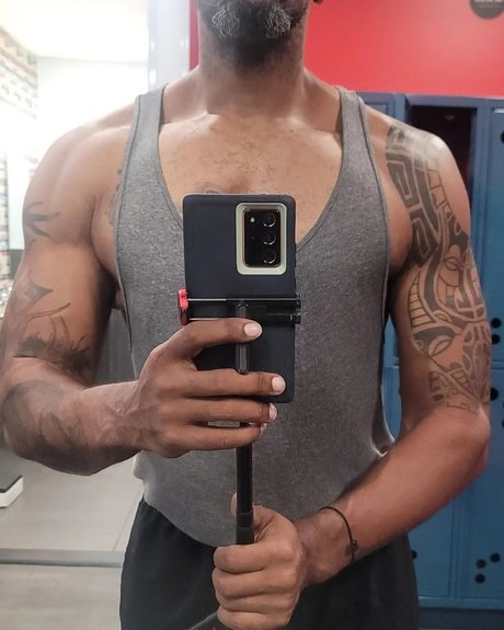 RayFitz_ modèle adulte des photos