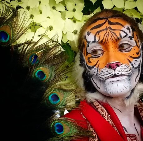 RavenousTigress modèle sympa des photos