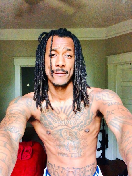 Rich Dick_ star du porno gratuite galerie