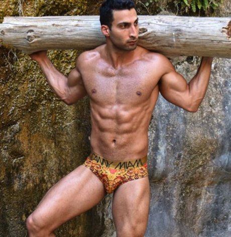 Rez Vn actrice hd photo