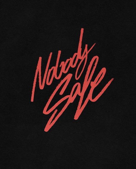 Resting Hood Face star du porno chaude galerie