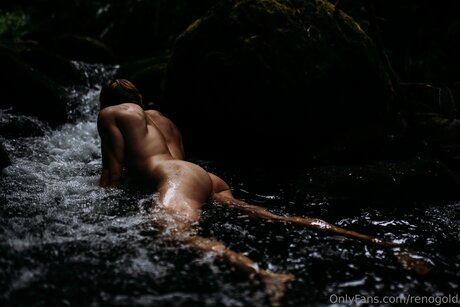 baisers lesbiens onlyfans porno gratuit galeries