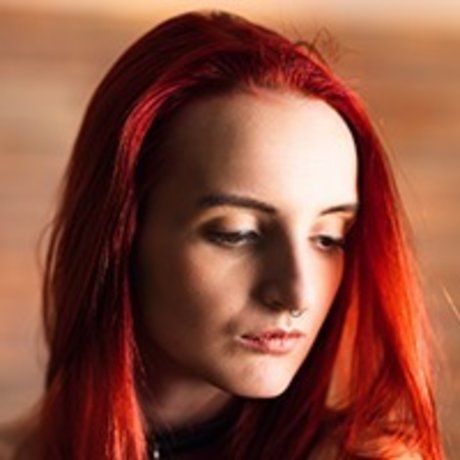 Red Nova actrice exclusive collection