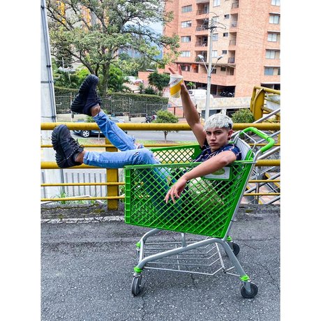 Robin Alexis Parra Gamboa modèle porno galerie