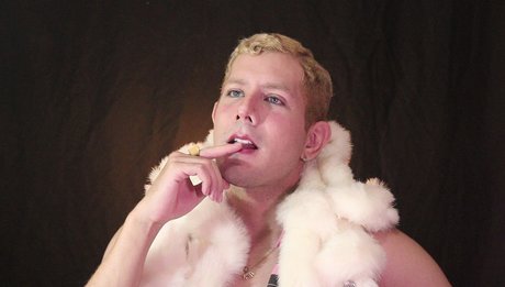 Robbie Cabrera étoile sexy des photos